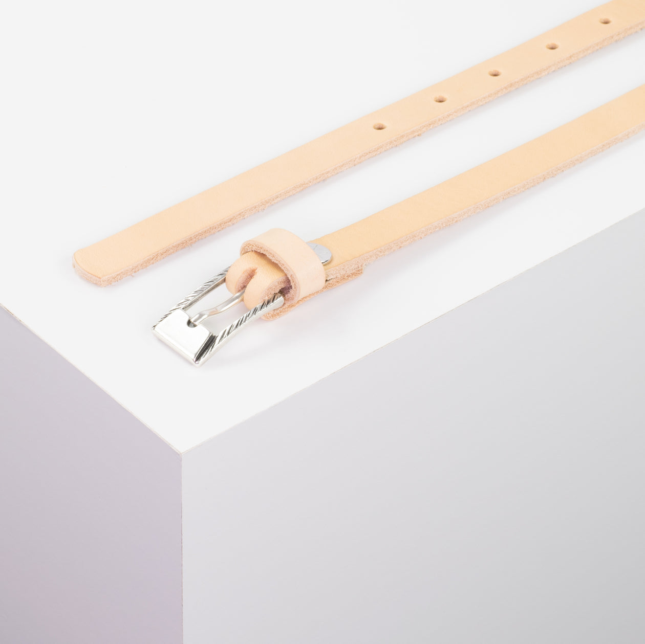 Ledergürtel 1,5cm mit Schnalle Kairo silber natur ohne Muster