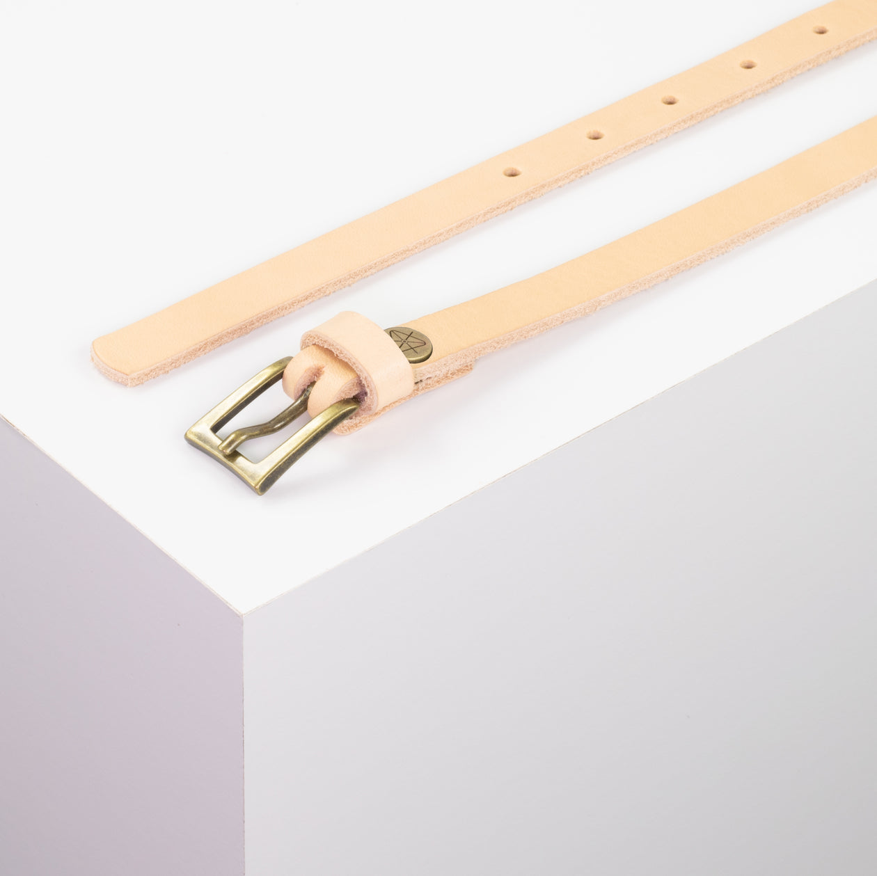 Ledergürtel 1,5cm mit Schnalle Brisbane messing matt natur ohne Muster