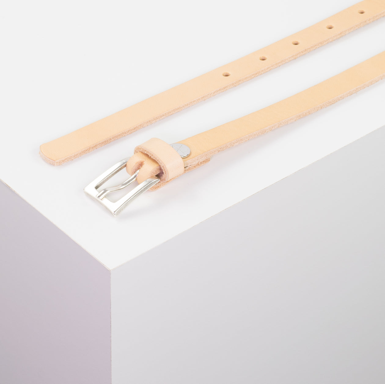 Ledergürtel 1,5cm mit Schnalle Brisbane silber matt natur ohne Muster