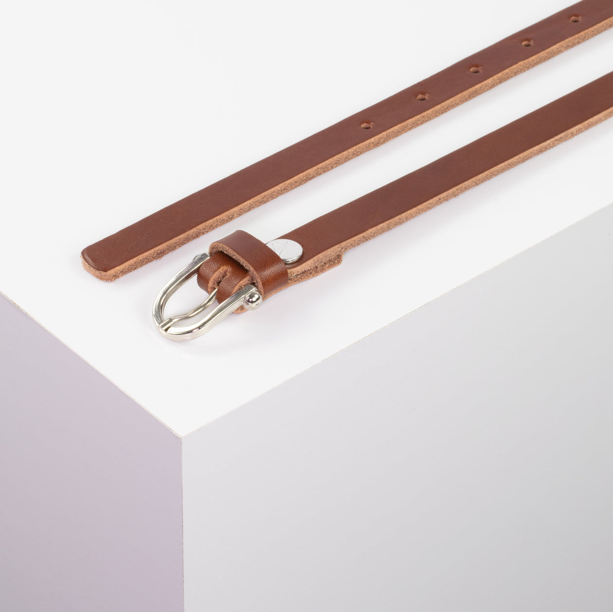 Ledergürtel 1,5cm mit Schnalle Hufeisen silber cognac ohne Muster