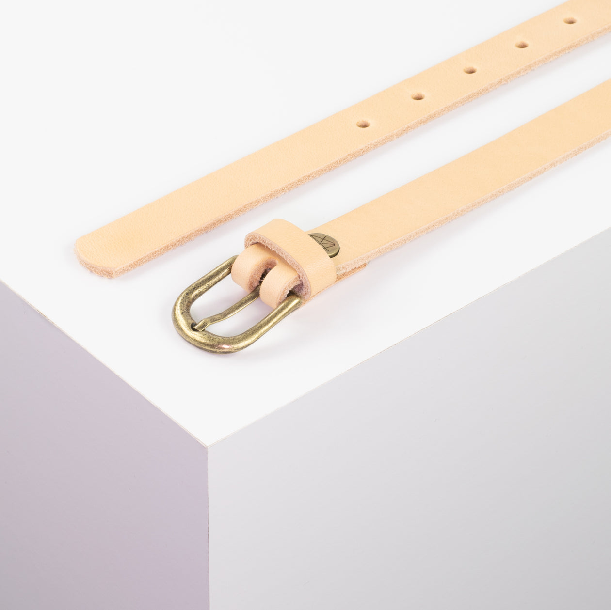 Ledergürtel 2cm mit Schnalle Luzern messing natur ohne Muster