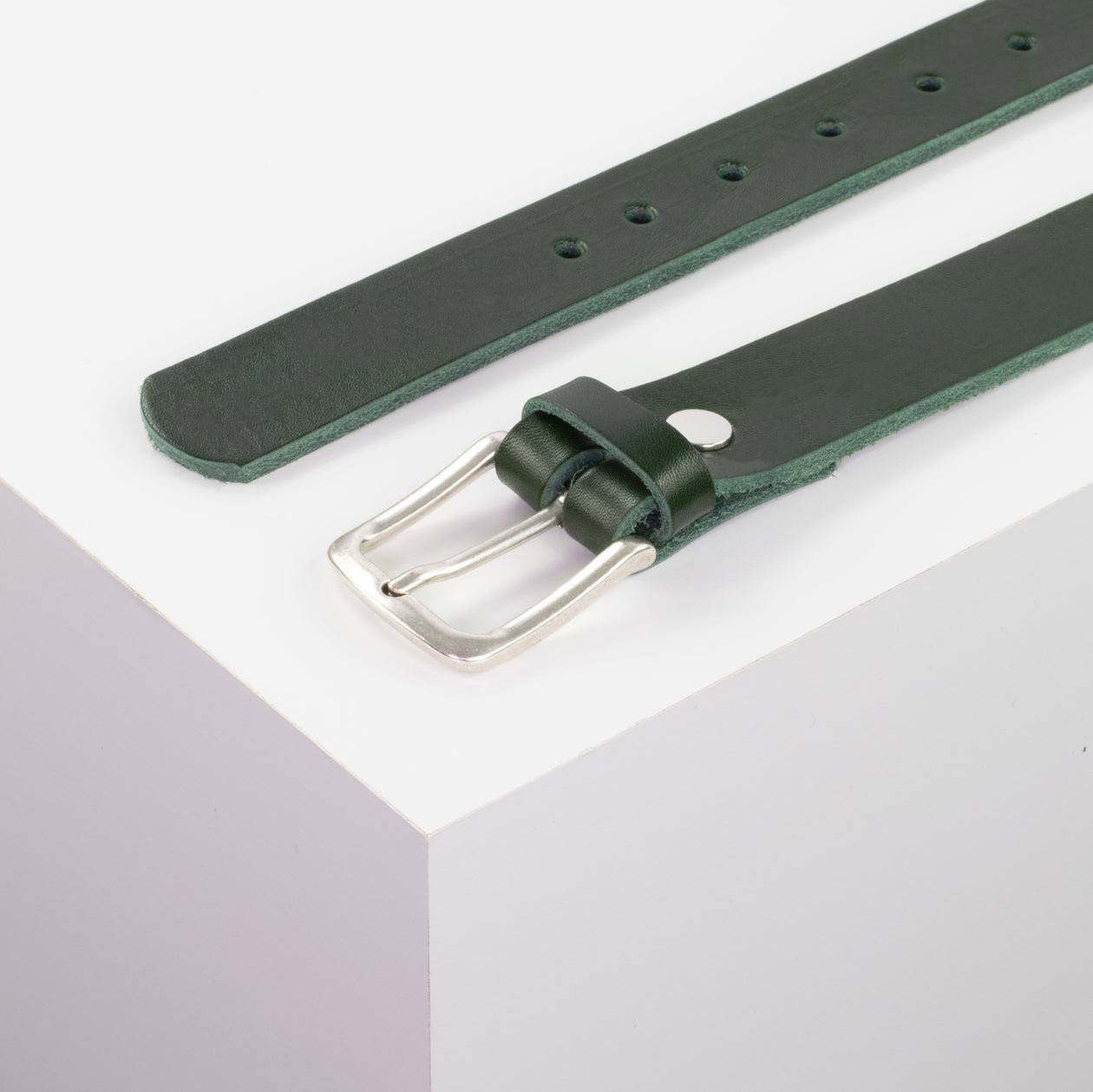 Ledergürtel 3cm mit Schnalle Liverpool silber matt grün ohne Muster