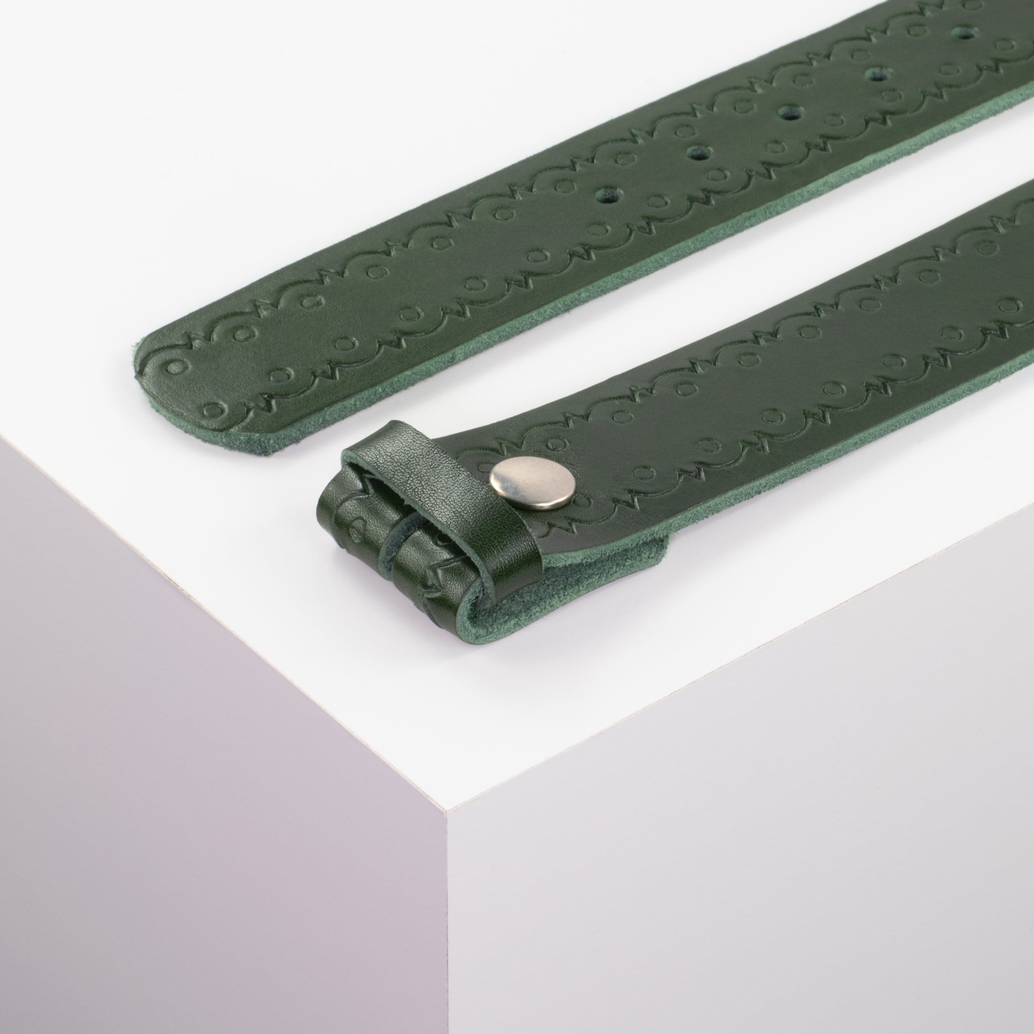 Ledergürtel 4cm gruen Lochwelle#farbe_gruen