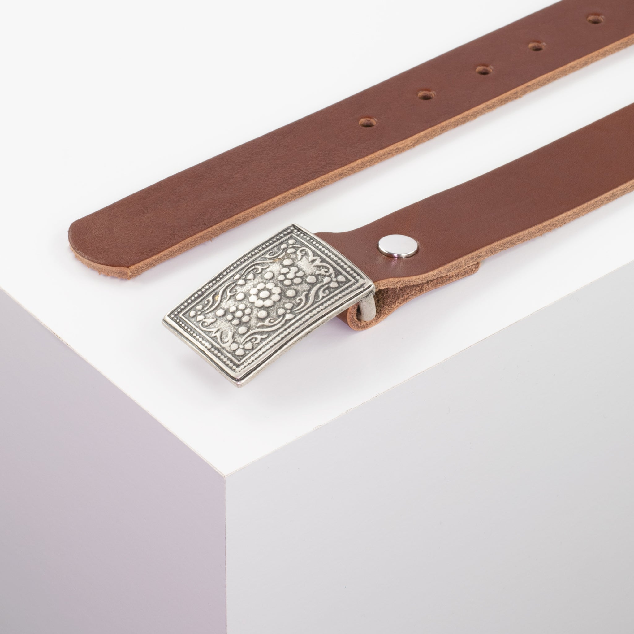 Ledergürtel mit Schnalle Kitzbühel silber cognac ohne Muster#farbe_cognac