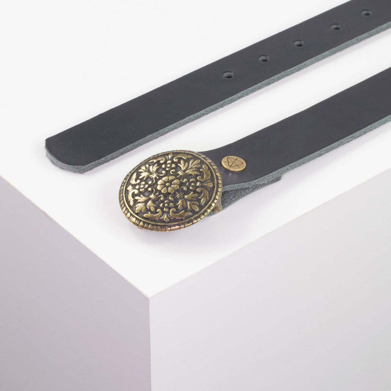 Ledergürtel 3cm mit Schnalle Montafon messing navi ohne Muster