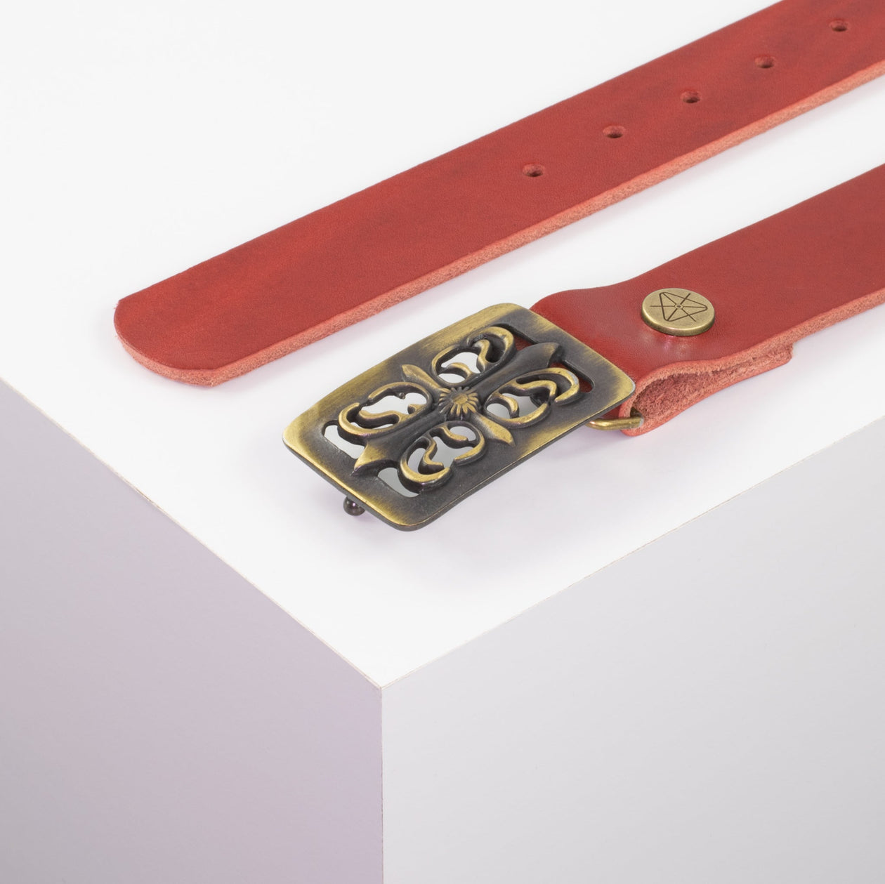 Ledergürtel 3,5cm mit Schnalle Ritter messing rot ohne Muster