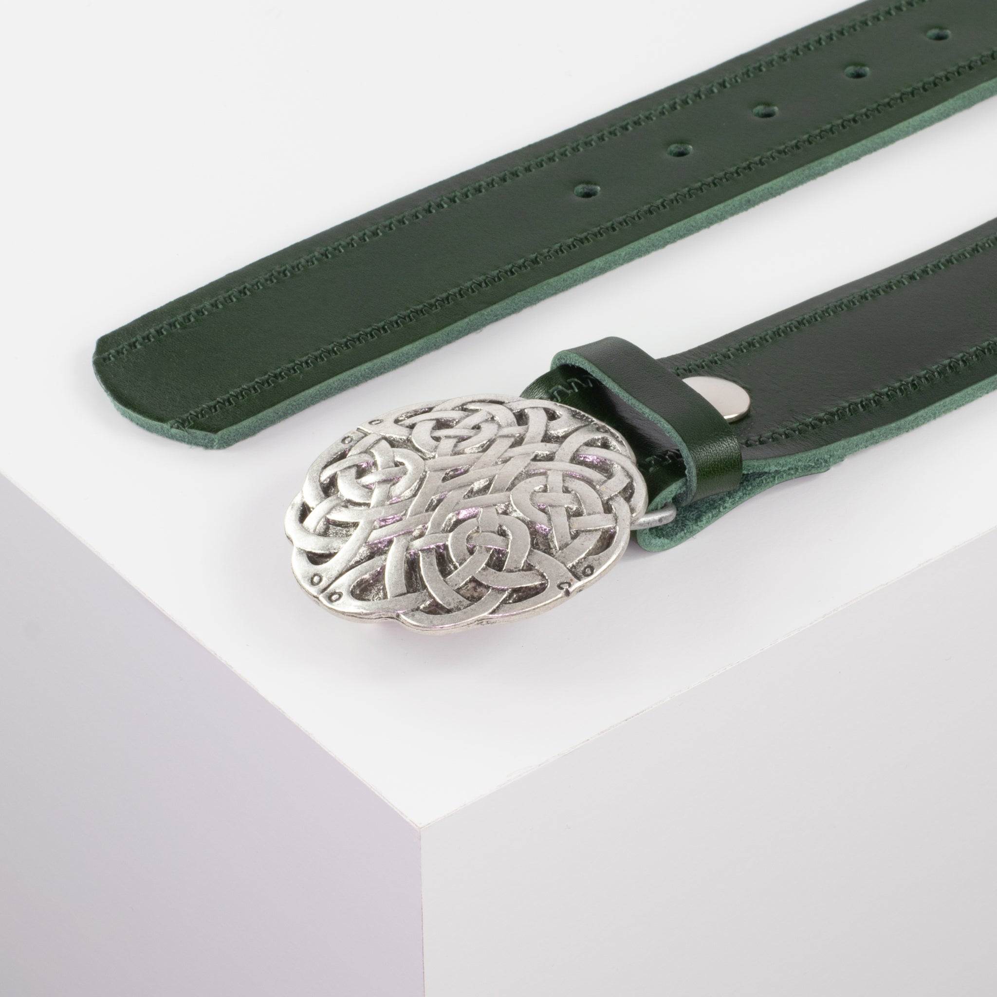 Ledergürtel mit Schnalle Gordischer Knoten gruen Reisverschluss#farbe_gruen