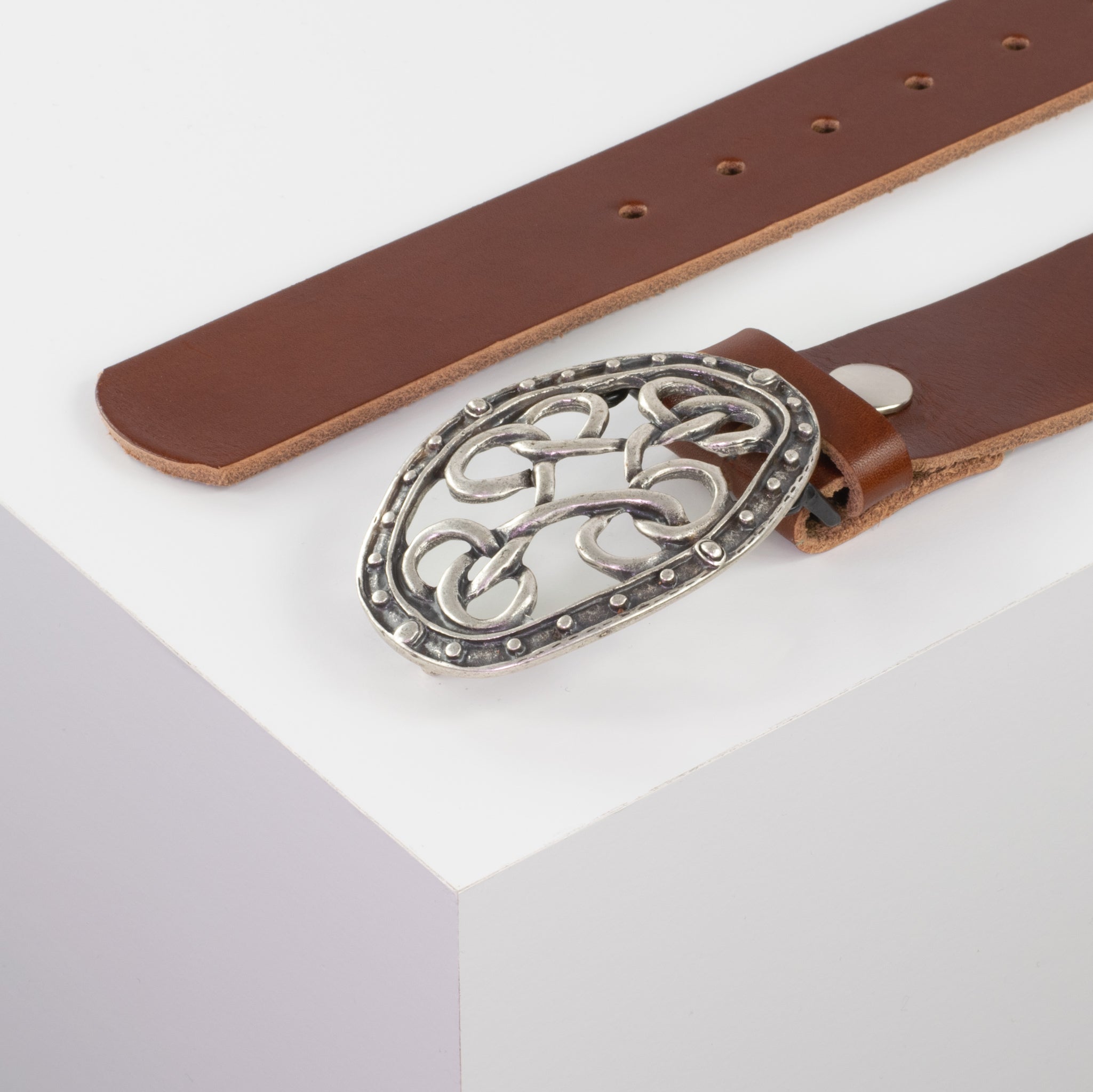 Ledergürtel mit Schnalle Verknoteter Knoten cognac ohne Muster#farbe_cognac