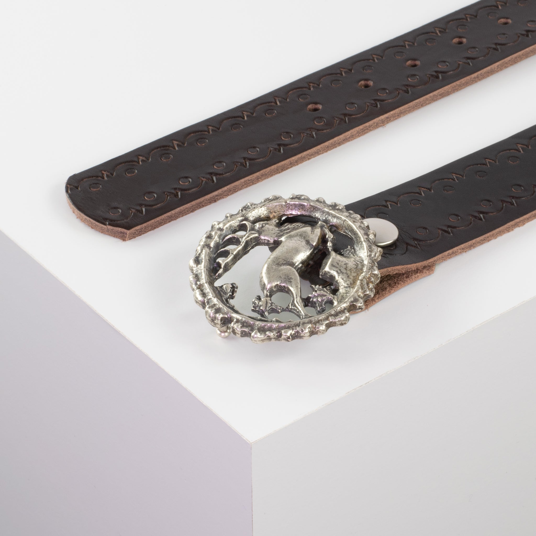 Ledergürtel mit Schnalle Hirsch braun Lochwelle#farbe_braun