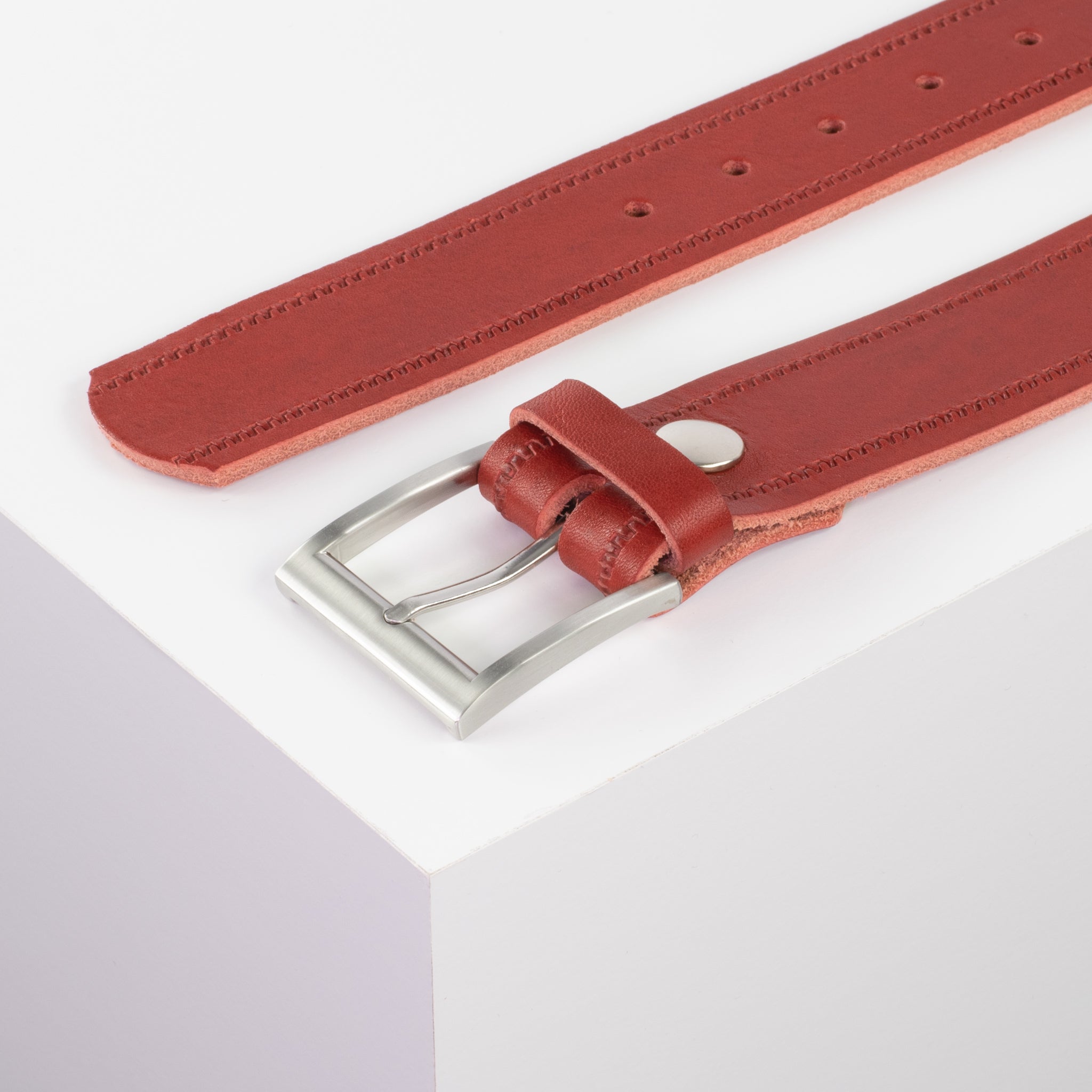 Ledergürtel mit Schnalle Milano rot Reisverschluss#farbe_rot
