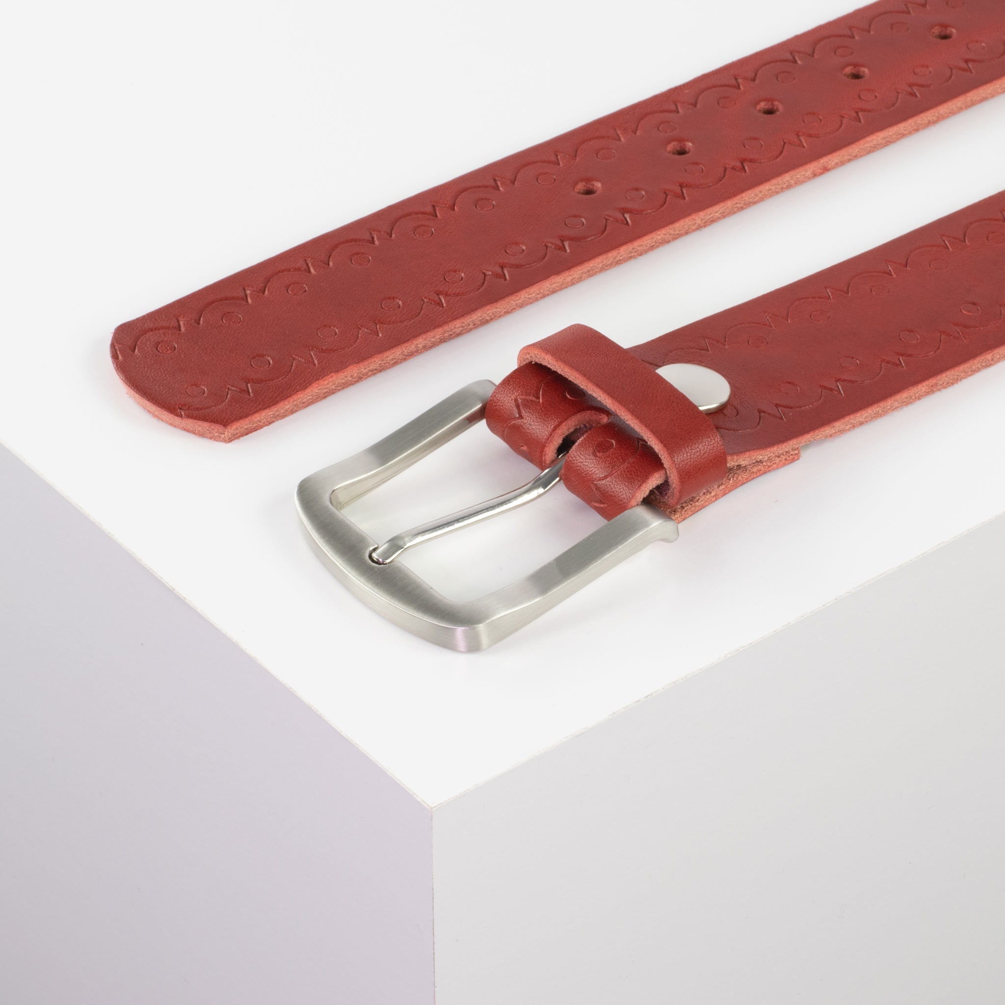 Ledergürtel mit Schnalle Tokyo rot Lochwelle#farbe_rot
